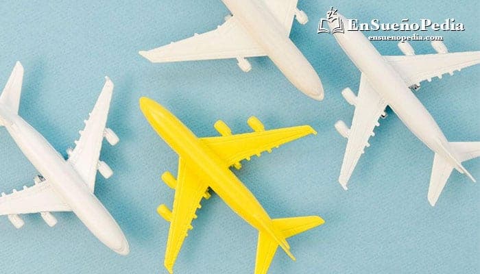 significado-de-suenos-con-avion-de-juguete